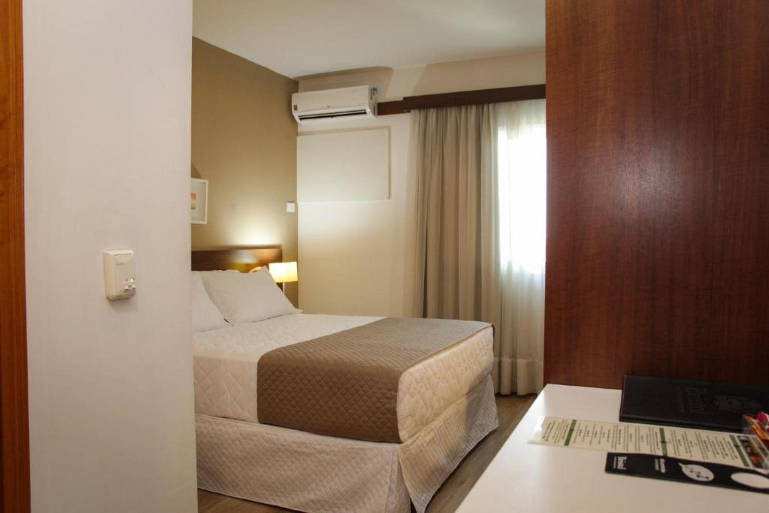 Bristol Centro Civico Curitiba Hotel Kültér fotó