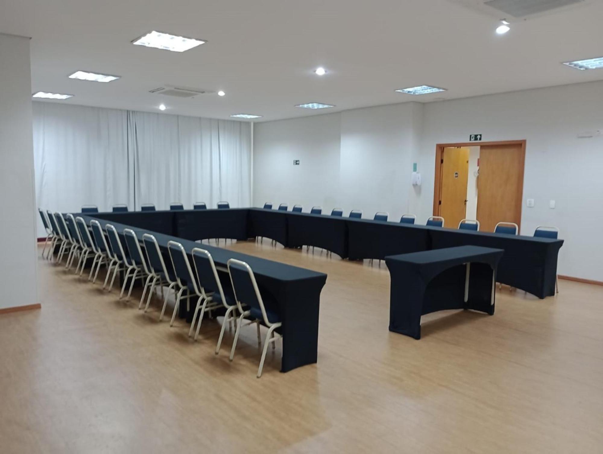 Bristol Centro Civico Curitiba Hotel Kültér fotó