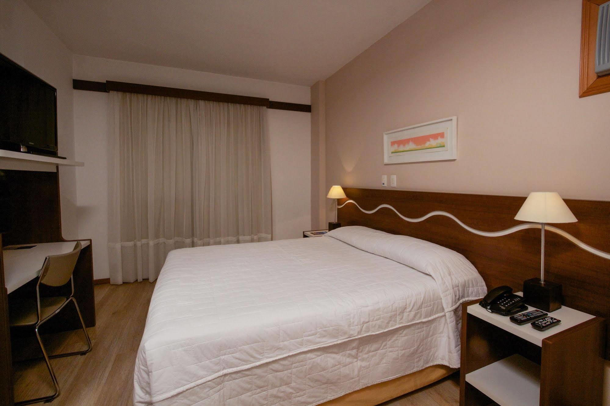 Bristol Centro Civico Curitiba Hotel Kültér fotó